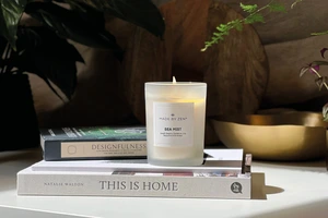 Made by Zen Signature Candle Sea Mist - image 2