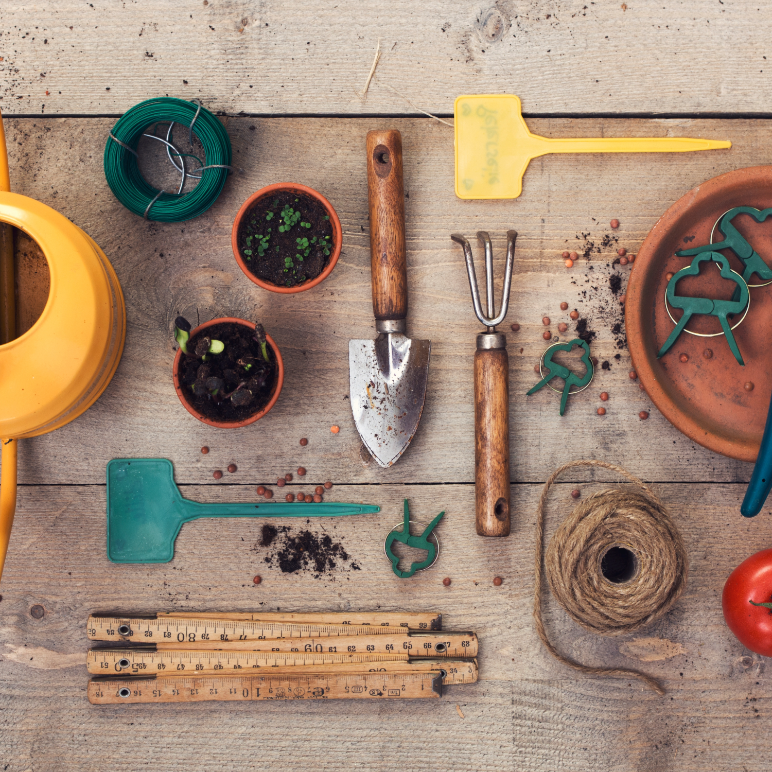 Gardening Tools & Accessories