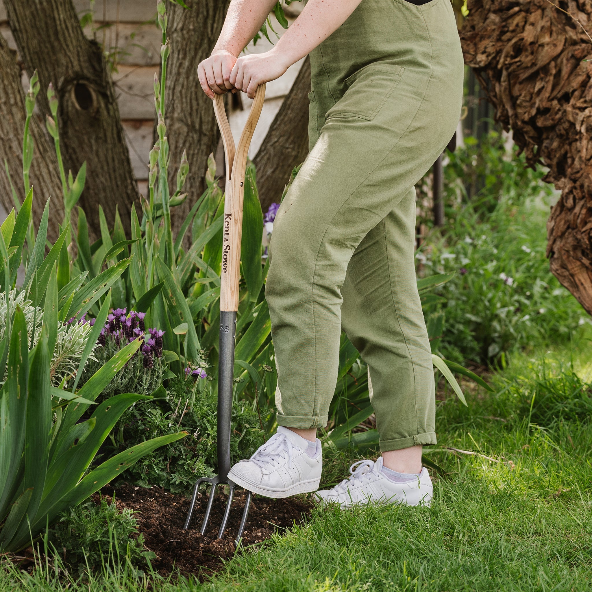 Kent & Stowe Carbon Steel Border Fork
