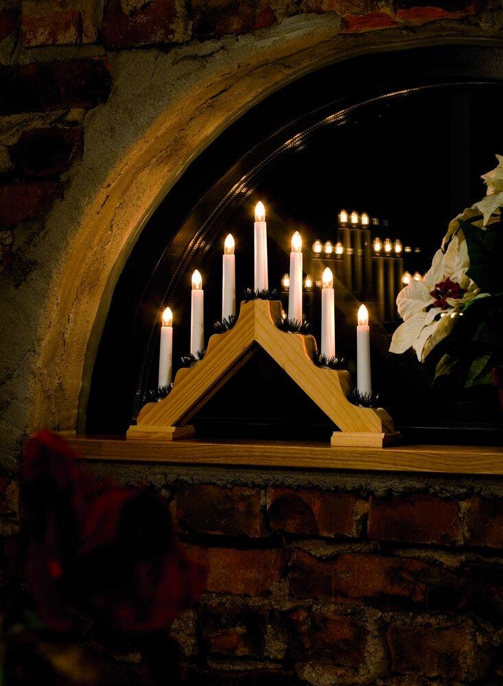 Kontsmide 7 Bulb Welcome Arch Light Oak Dressed