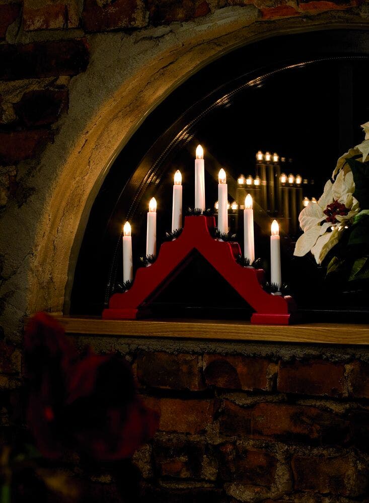 Kontsmide 7 Bulb Welcome Arch Light Red Dressed