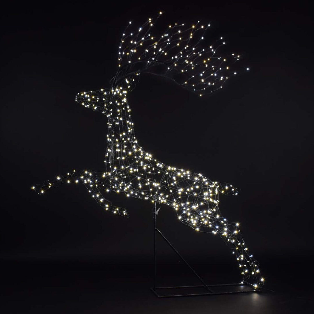 Noma Flexi Wire 1.5m Richmond Leaping Stag