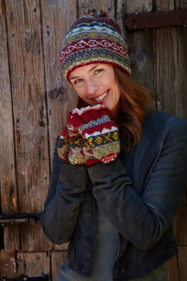 Pachamama Classic Fairisle Glove Mitts Rust