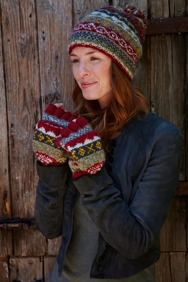 Pachamama Classic Fairisle Glove Mitts Rust