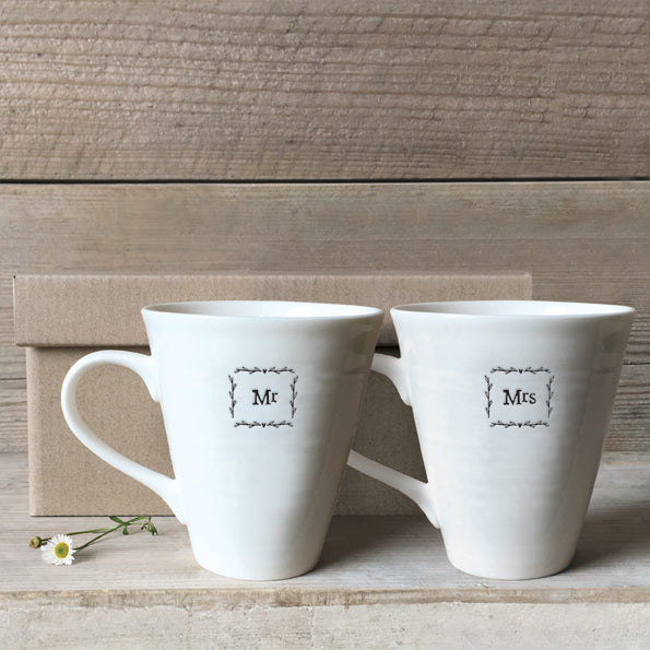 East of India Mug Set Mr & Mrs