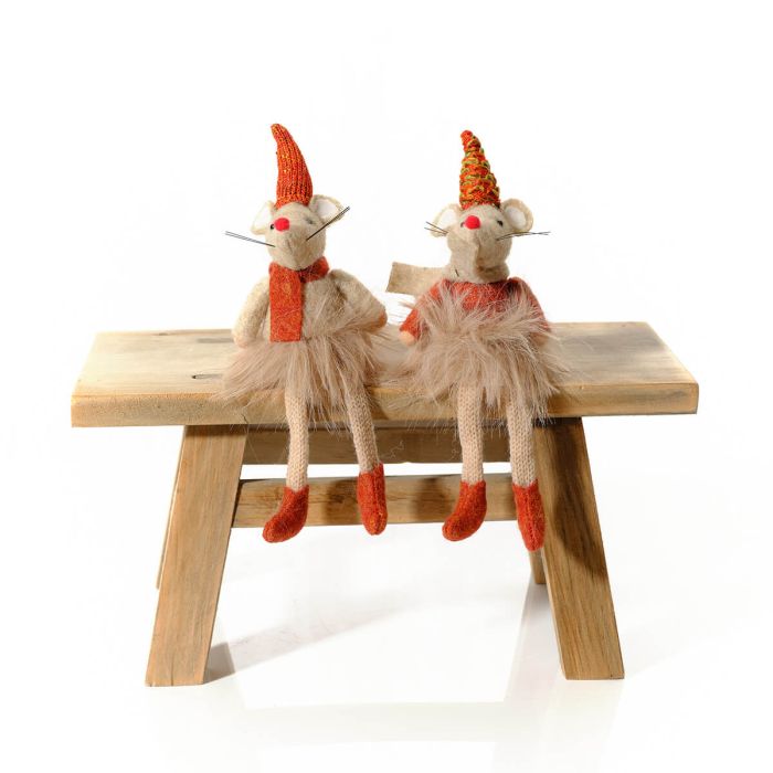 Mouse Shelf Sitter With Hat And Scarf Single