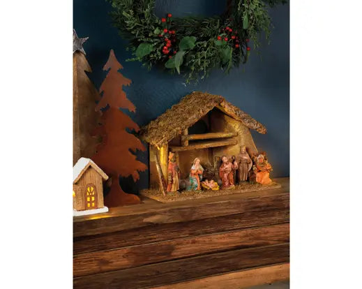 Nativity House Wood With 8 Poly Figures