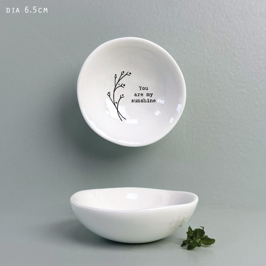 East of India Small Hedgerow Bowl "My Sunshine"