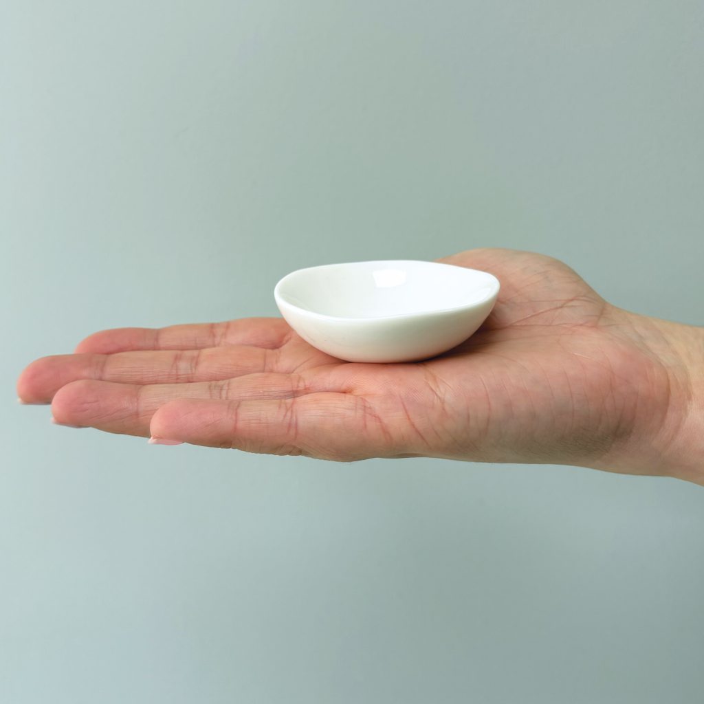 East of India Small Hedgerow Bowl "My Sunshine"