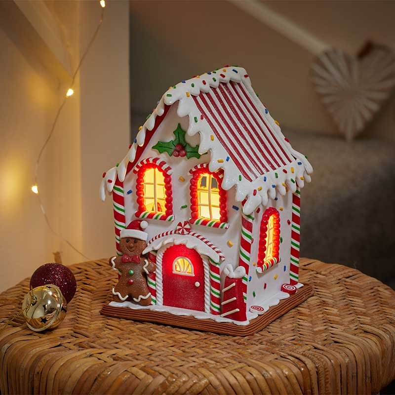 Smart Garden Gingerbread Candy Cabin