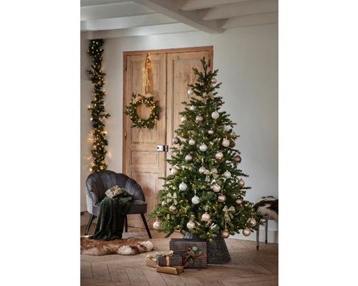 Everlands Allison Pine Artificial Tree