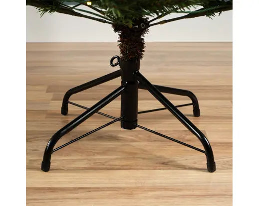 Everlands Lit Allison Pine Green, Warm White & Classic Warm Artificial Tree
