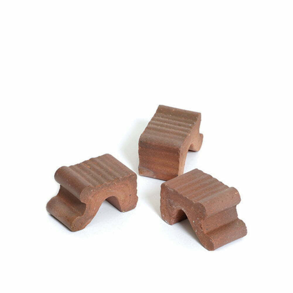Apta Small Brown Feet Pack of 3