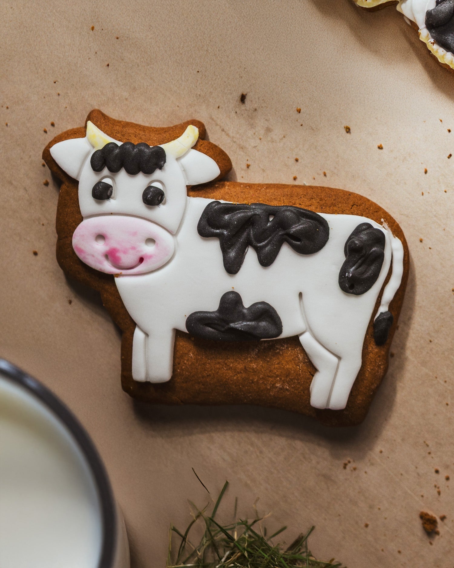 The Original Baker Cow Gingerbread Biscuit