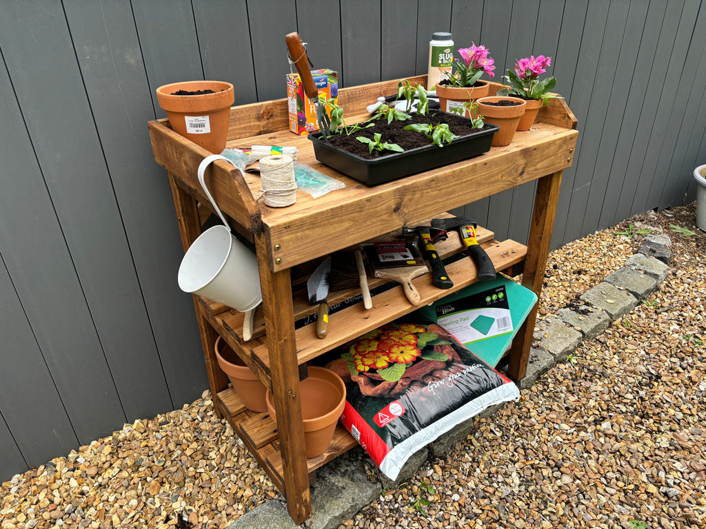 Charles Taylor Deluxe Davenport Utility/Bbq Table Large