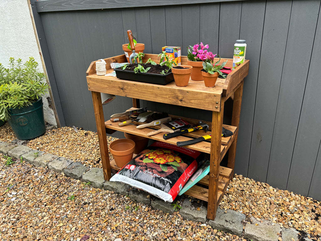Charles Taylor Deluxe Davenport Utility/Bbq Table Large
