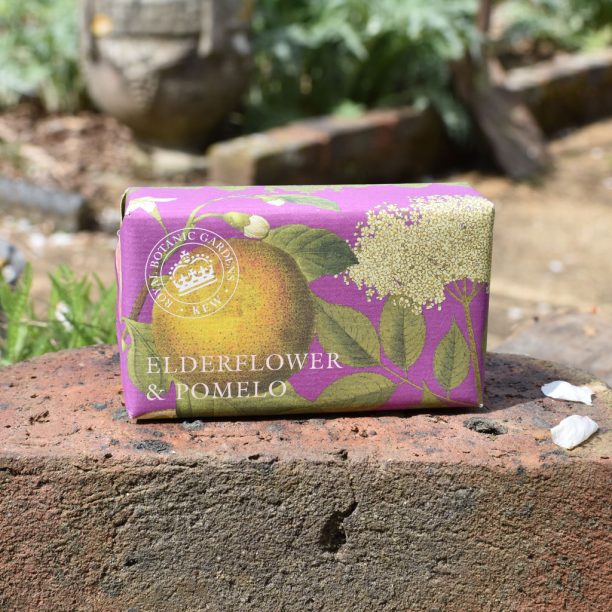 Kew Gardens Elderflower and Pomelo Soap 240g