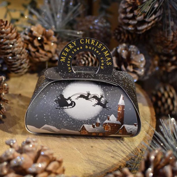The English Soap Company Winter Village Gift Soap 260g