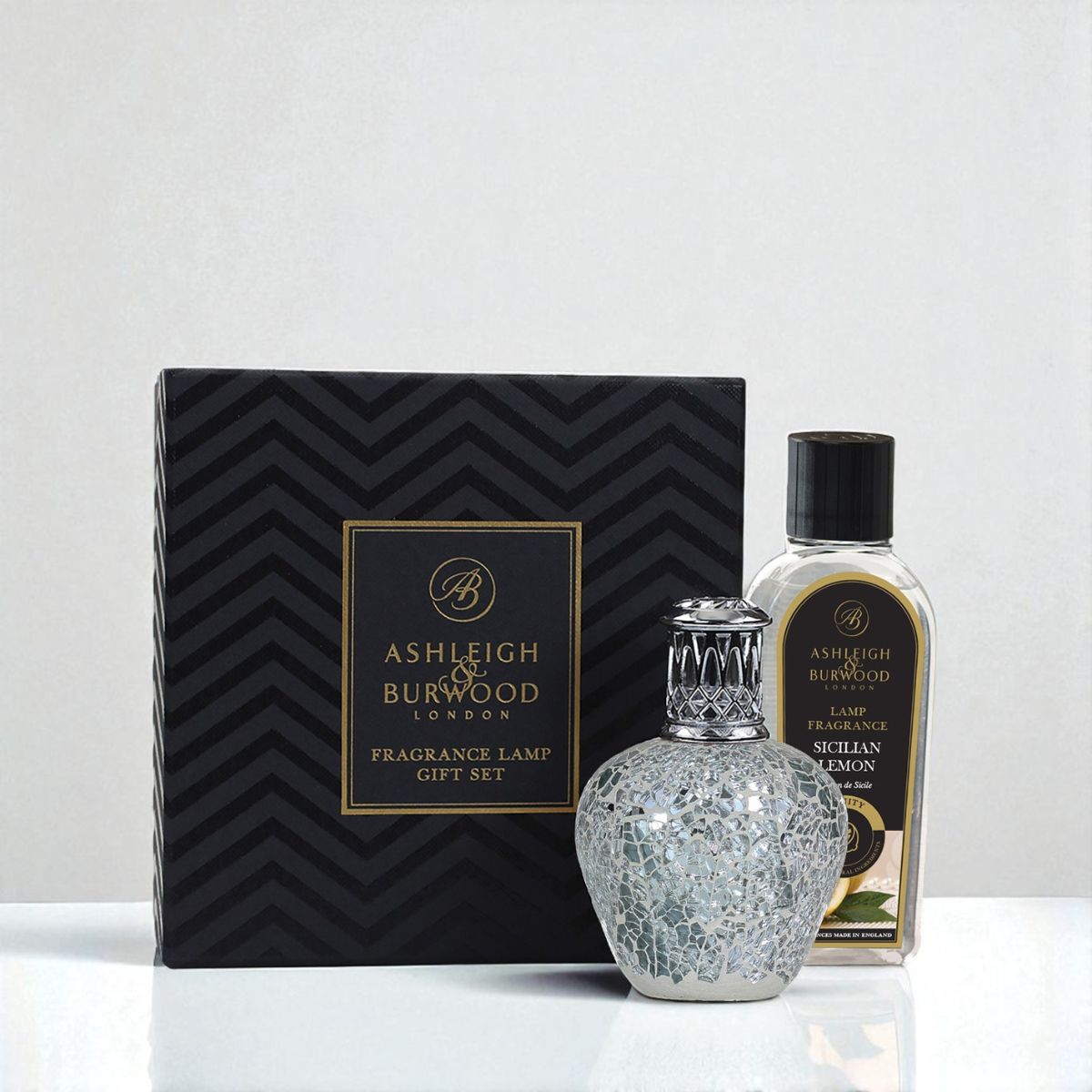 Ashleigh & Burwood Luminosity & Sicilian Lemon Lamp Gift Set
