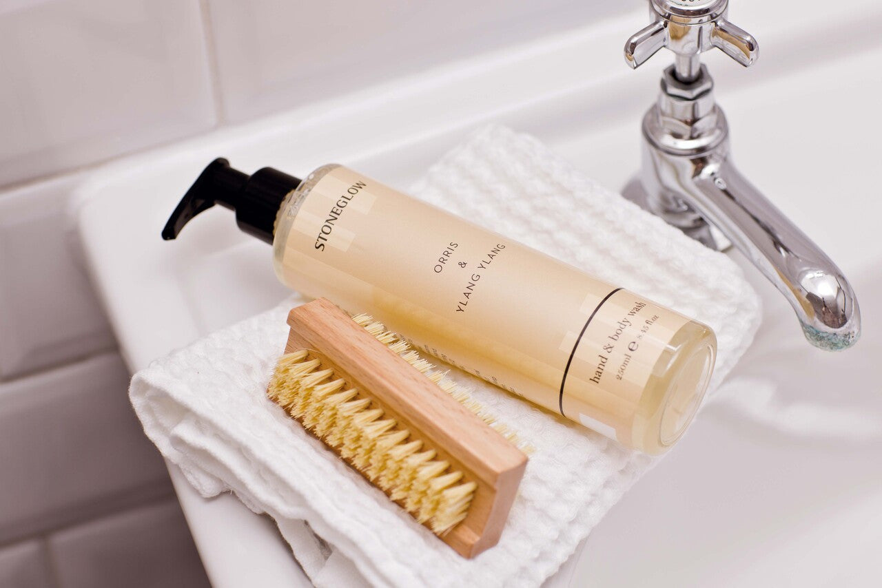 Stoneglow Modern Classics - Orris & Ylang Ylang - Scented Hand & Body Wash 250ml
