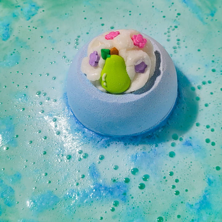 Bomb Cosmetics Pear Blossom Bath Blaster