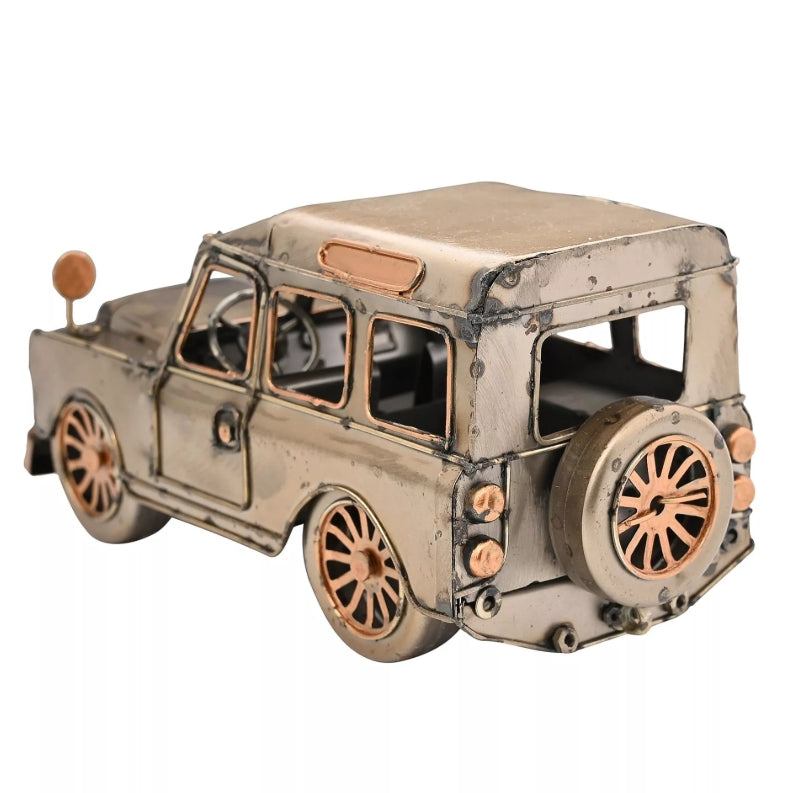 Harvey Makin Ornament - 4x4