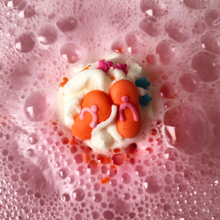 Bomb Cosmetics Girls Just Wanna Have Sun Blaster