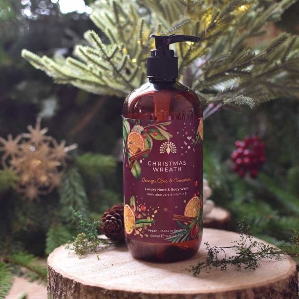 The English Soap Company Christmas Tidings Christmas Wreath Hand and Body Wash