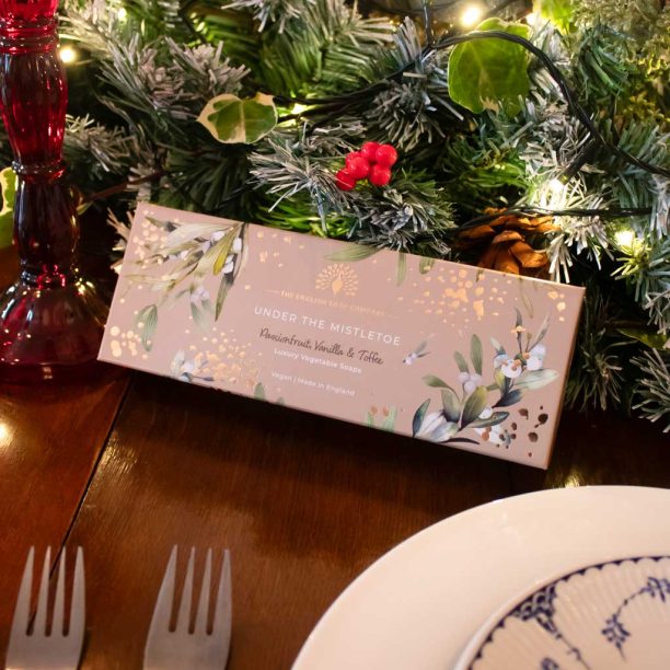 The English Soap Company Christmas Tidings Under the Mistletoe Triple Soap Gift Box