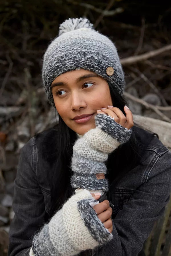 Pachamama Sierra Nevada Bobble Beanie Smoke