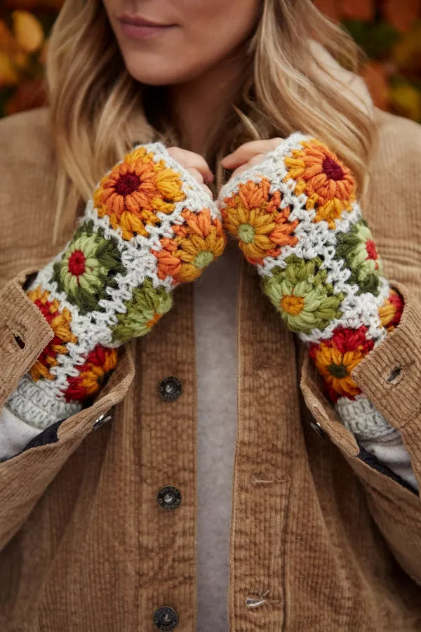 Pachamama Woodstock Handwarmer Oatmeal