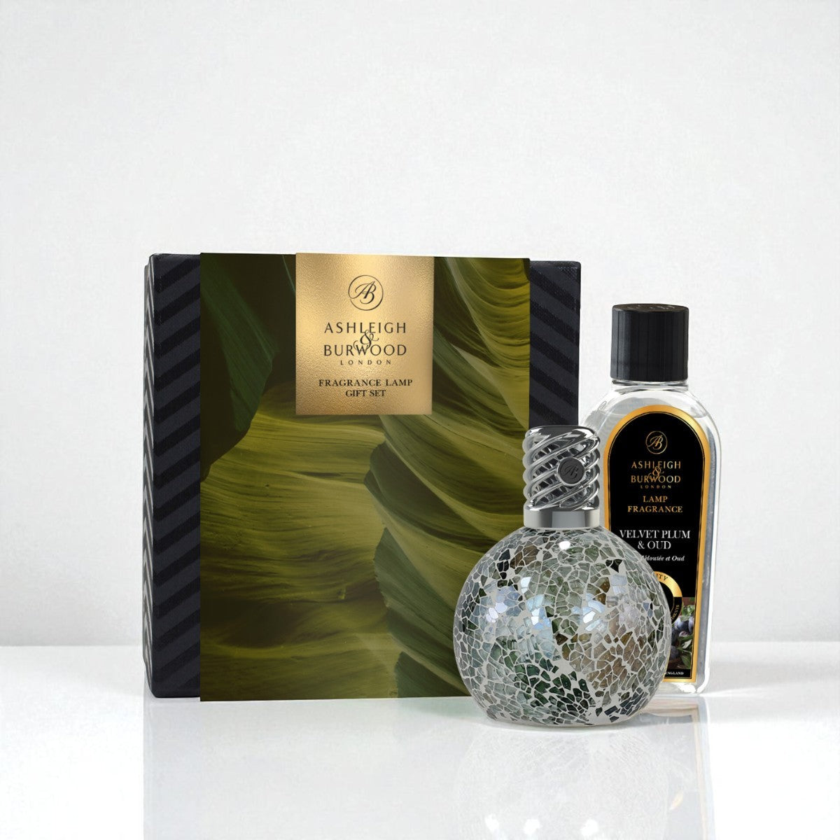 Ashleigh & Burwood Enchanted Forest & Velvet Plum and Oud Fragrance Lamp Gift Set