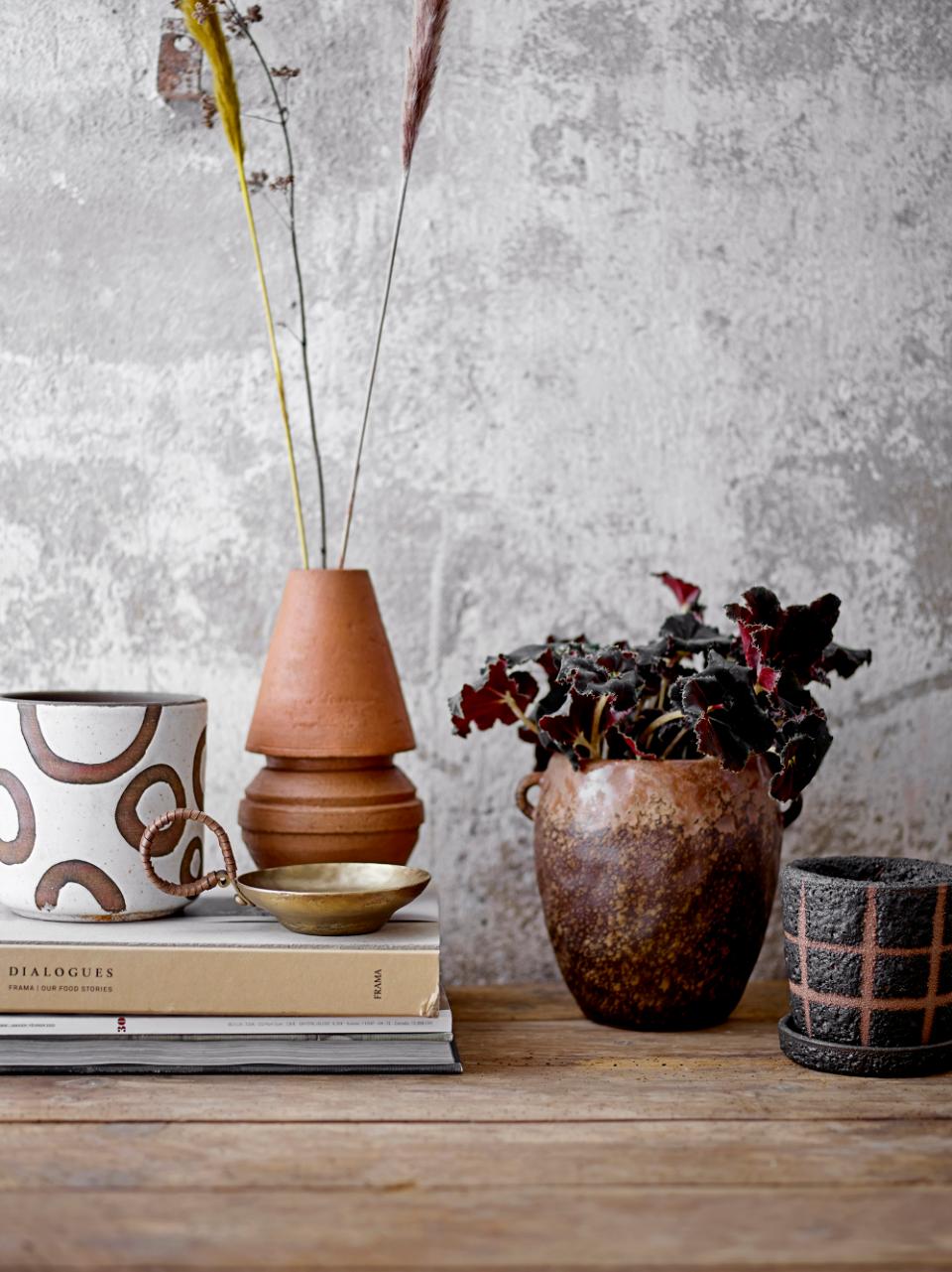 Bloomingville Avo Deco Flowerpot White Terracotta