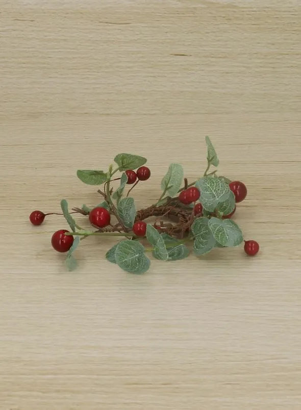 Gisela Graham Eucalyptus & Red Berry Candle Ring Small