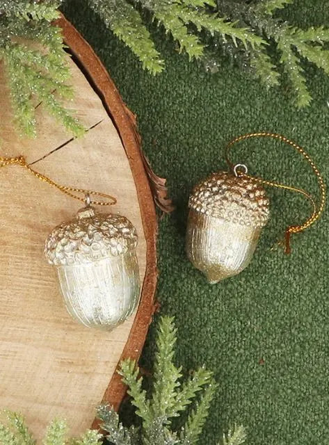 Gisela Graham Gold Resin Acorn Dec, 2as