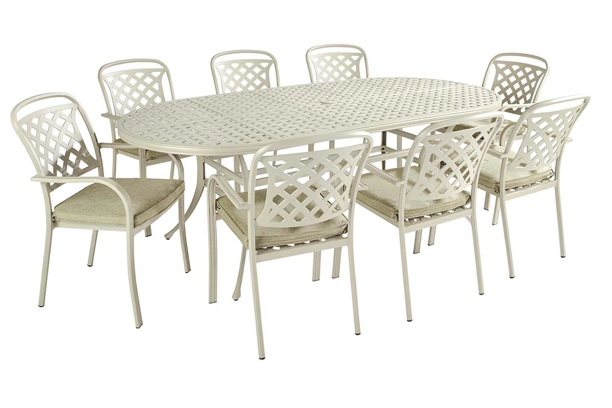 Hartman Berkeley 8 Seat Oval Set