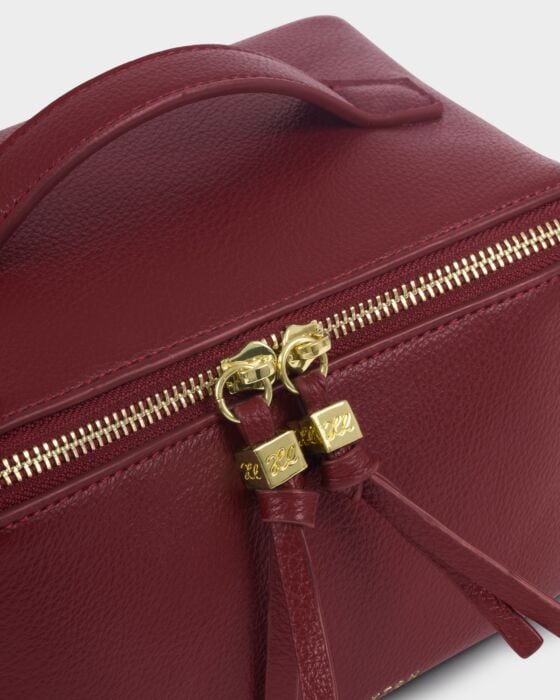 Katie Loxton Soho Medium Make Up & Wash Bag Cherry