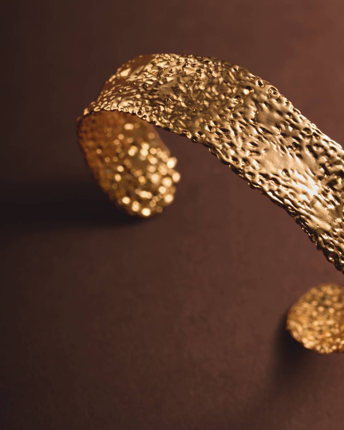 Katie Loxton Luxe Lock Textured Bangle Gold Coated