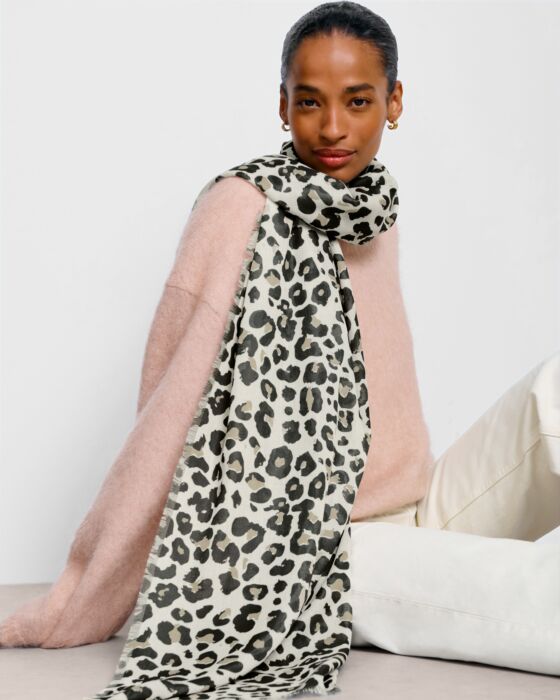 Katie Loxton Printed Scarf Leopard Ecru / Black
