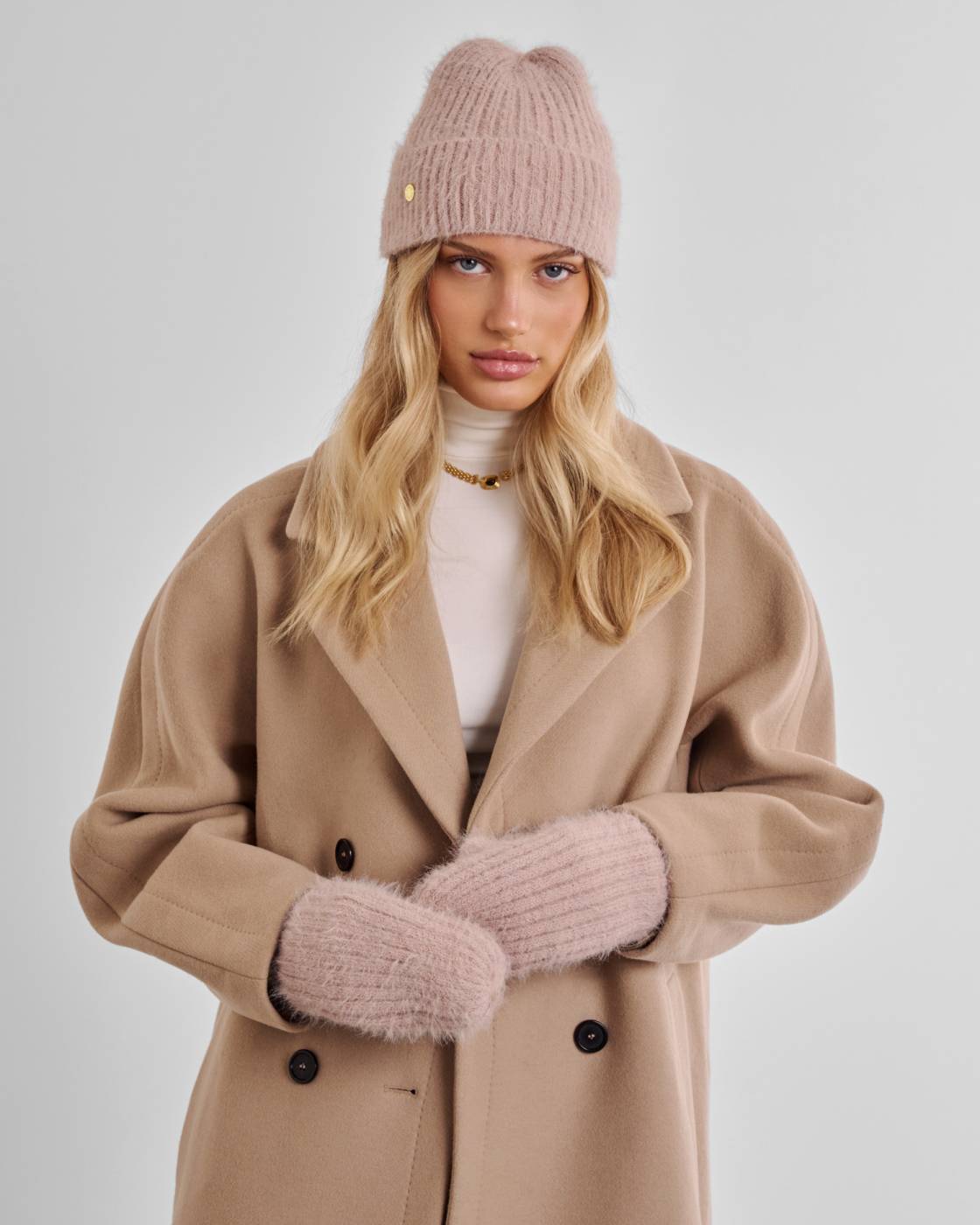 Katie Loxton Gift Boxed Hat And Mitten Set Blush Pink