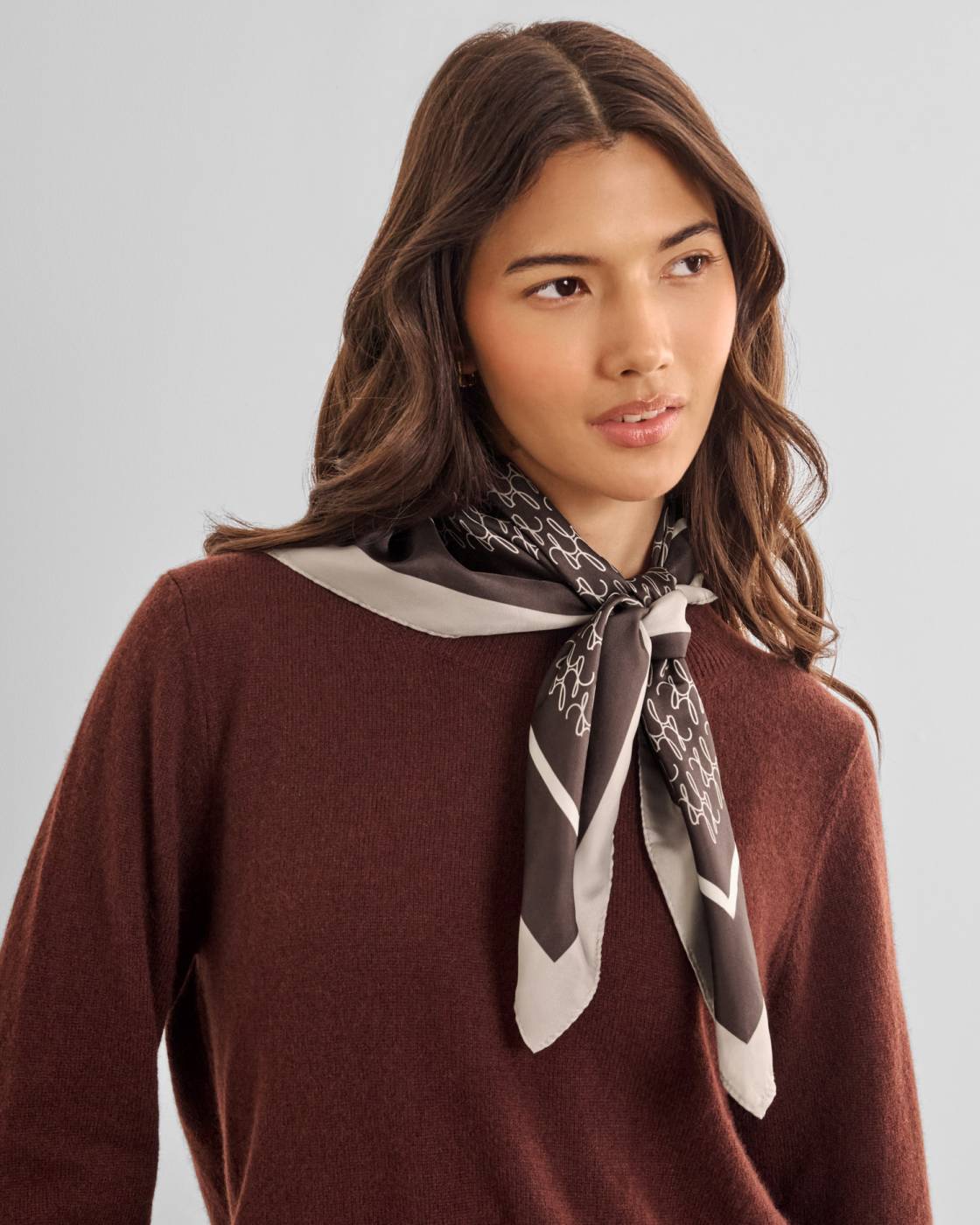 Katie Loxton Satin Multiway Scarf Kl Script Logo Chocolate/Taupe/Off White