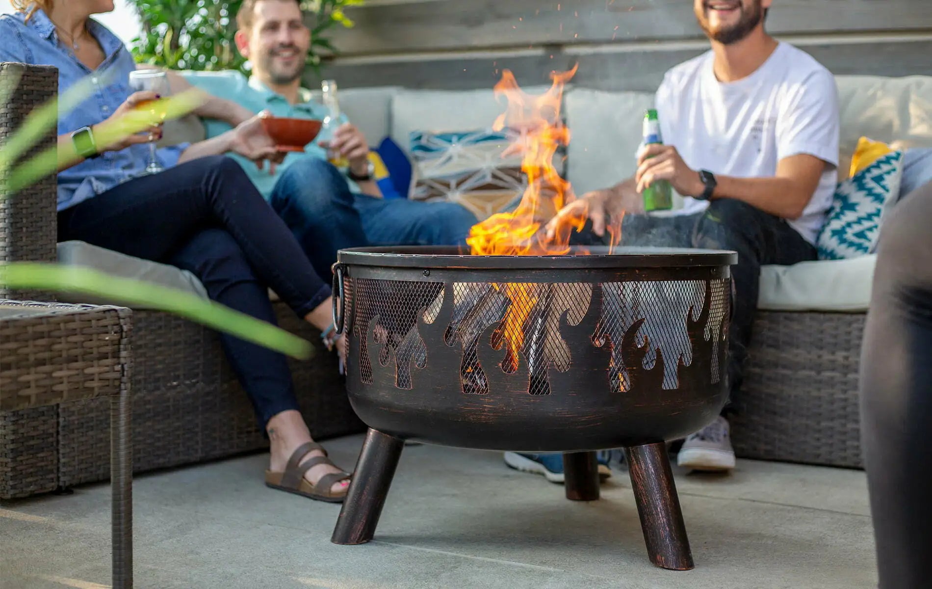 La Hacienda Wildfire Steel Fire Bowl Firepit 61cm