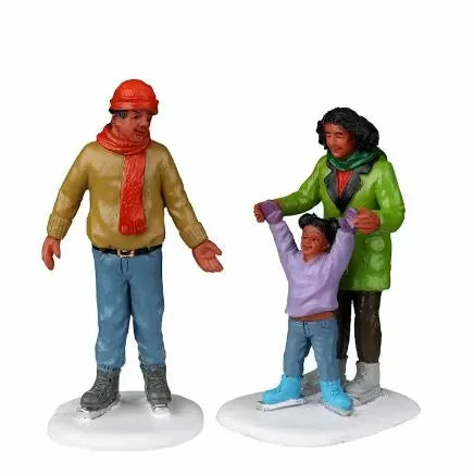 Lemax Family Ice Follies Set Of 2 22125