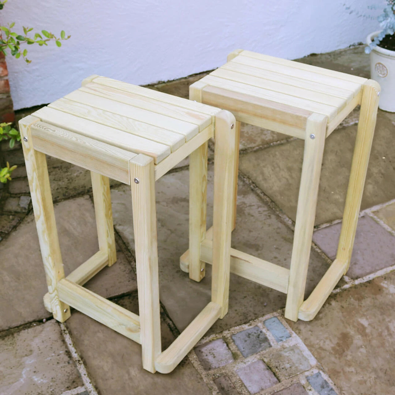 Zest 4 Leisure Garden Bar & 2 Stool Set