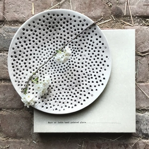 Rustic plate Dimpled spots - image 2