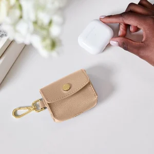 CLIP ON AIRPOD CASE | Nude Pink | 6cm x 7.5cm x 2.5cm - image 4