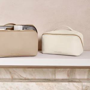 MEDIUM MAKE UP / WASH bag | Off White | 11.5cm x 21cm x 11.5cm - image 3