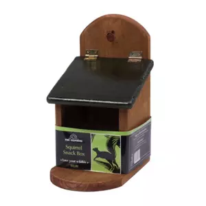 Tom Chambers Squirrel Snack Box