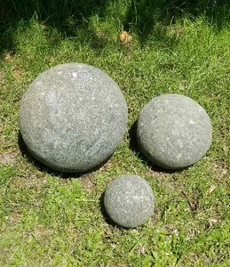 Tripod Stone Ball 30cm
